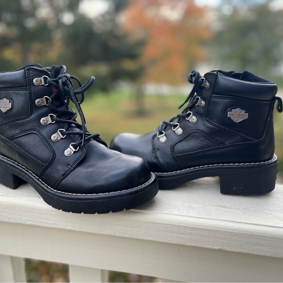 Women’s Harley Davidson Black Leather Riding Boots Sz 7 1/2 SIDE ZIP - Picture 3 of 11